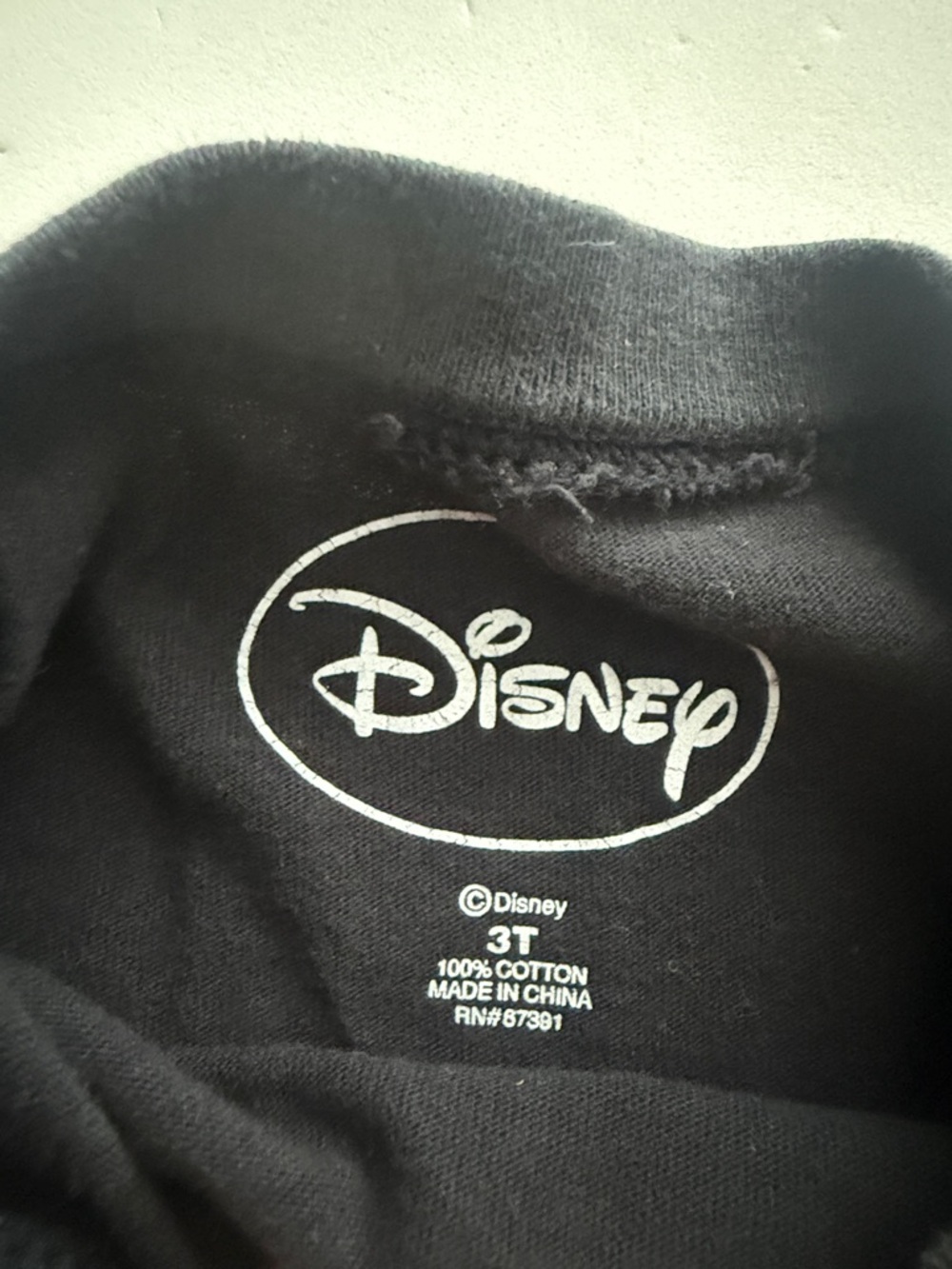 Disney Mickey Mouse Black Graphic Long-Sleeve Tee Boys 3T - Picture 3 of 5